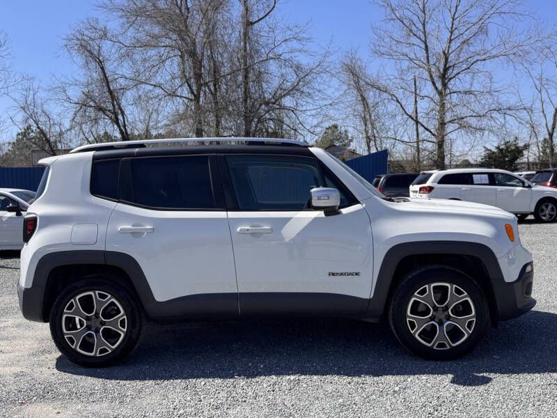 2015 Jeep Renegade Image 5