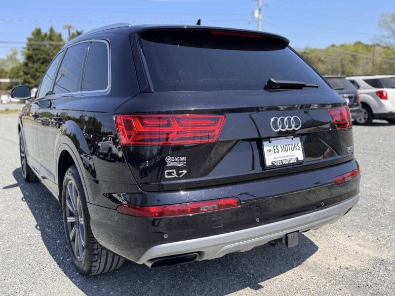 2018 Audi Q7 Image 3