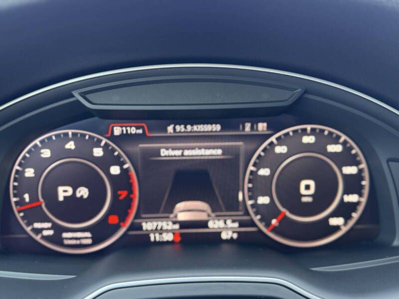 2018 Audi Q7 Image 10