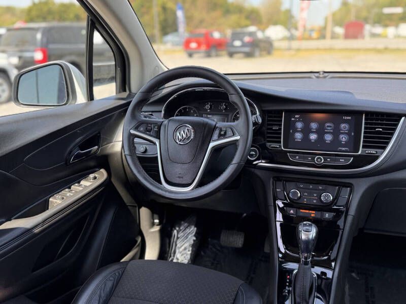 2017 Buick Enclave Image 15