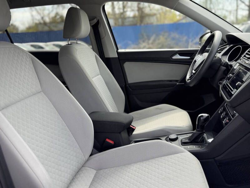 2020 Volkswagen Tiguan Image 20
