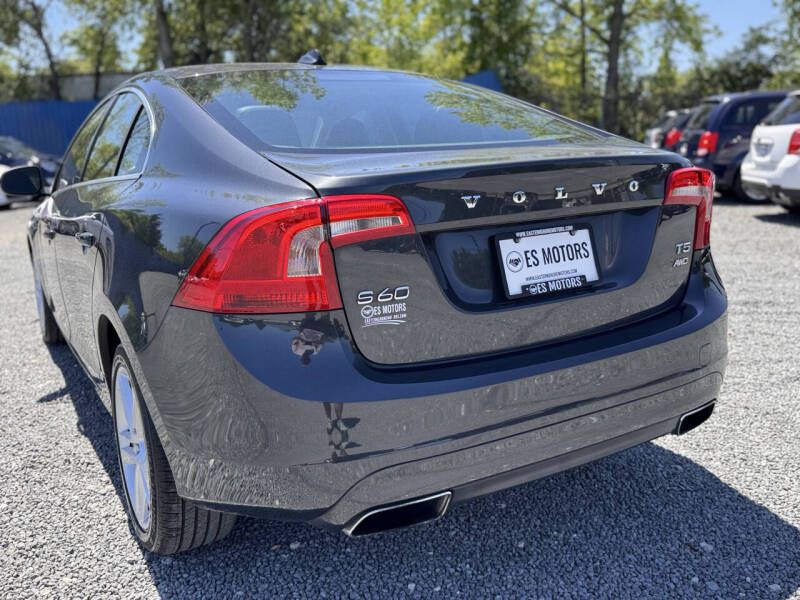 2015 Volvo S60 Image 3