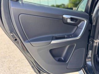 2013 Volvo XC60 Image 14