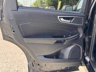 2018 Ford Edge Image 8