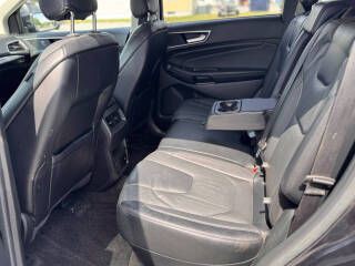 2018 Ford Edge Image 9