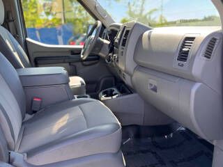 2021 Nissan NV Image 21