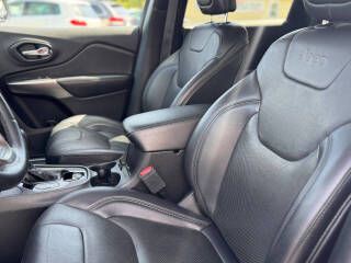 2021 Jeep Cherokee Image 9