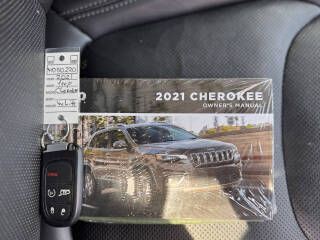 2021 Jeep Cherokee Image 18
