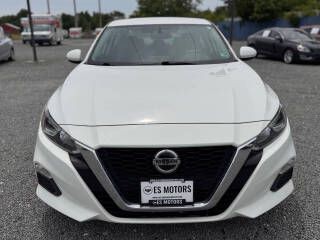 2020 Nissan Altima Image 23