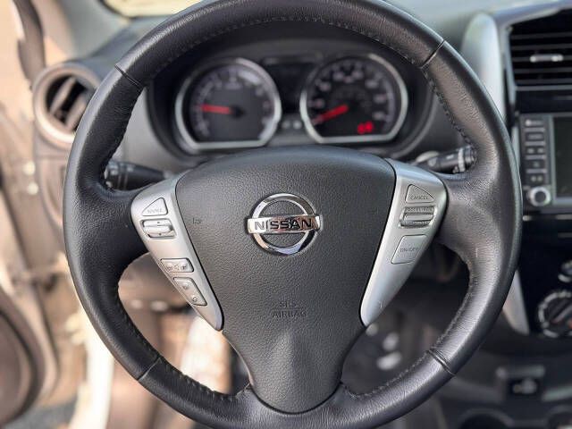 2019 Nissan Versa Image 10