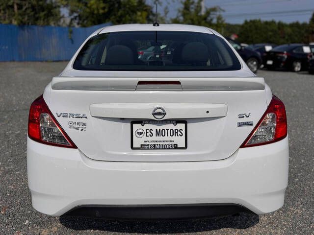 2019 Nissan Versa Image 24