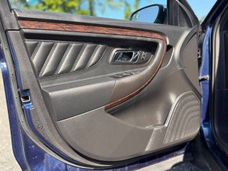 Image for 2016 Ford Taurus Limited ID: 7574977