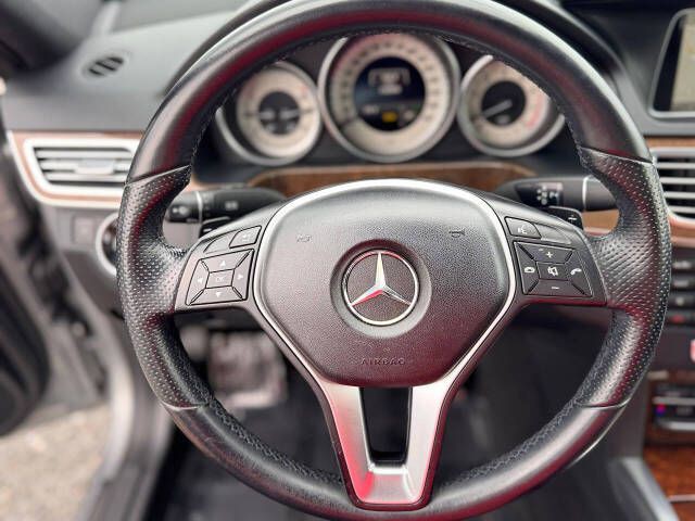 2014 Mercedes-Benz E-Class Image 12