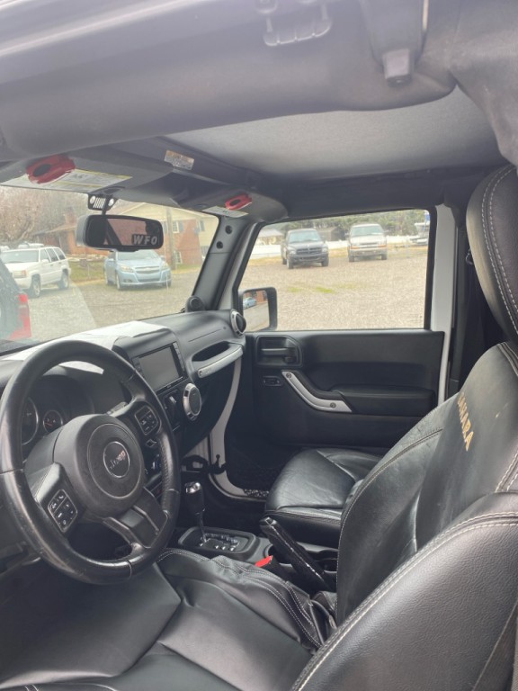 2013 Jeep Wrangler Image 5