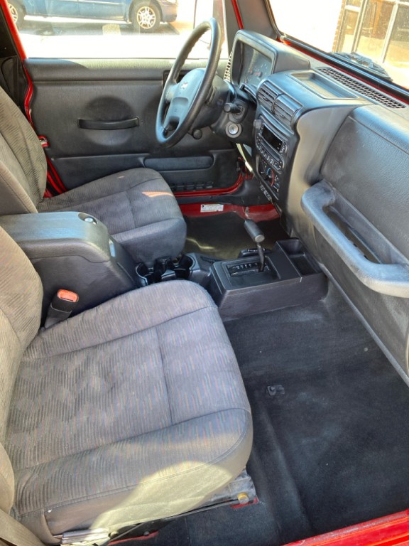 2005 Jeep Wrangler Image 6