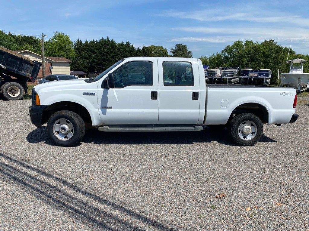 2006 Ford F-250 Image 2