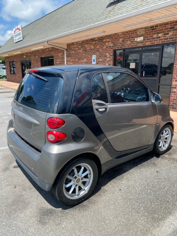 2010 smart fortwo Image 3