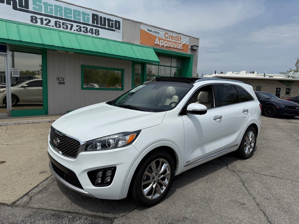 2016 Kia Sorento Image 2