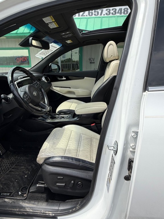2016 Kia Sorento Image 14