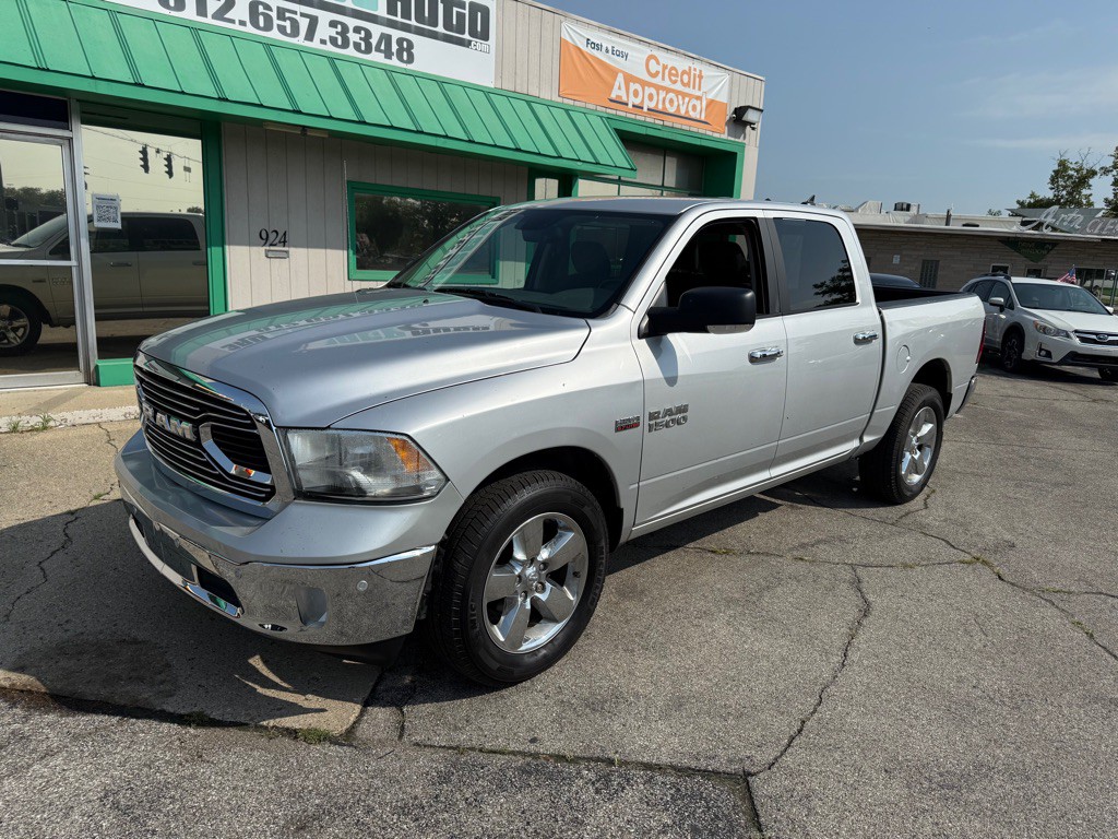 2018 RAM 1500 Image 2