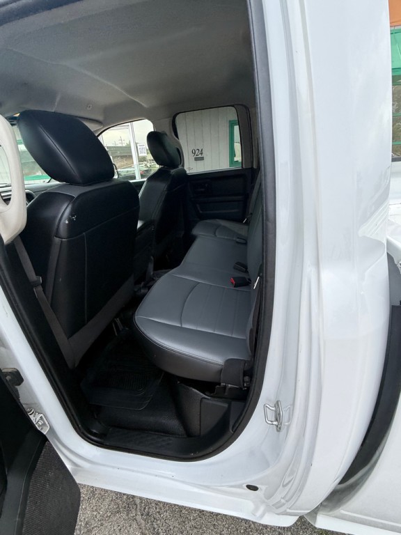 2021 RAM 1500 Image 9