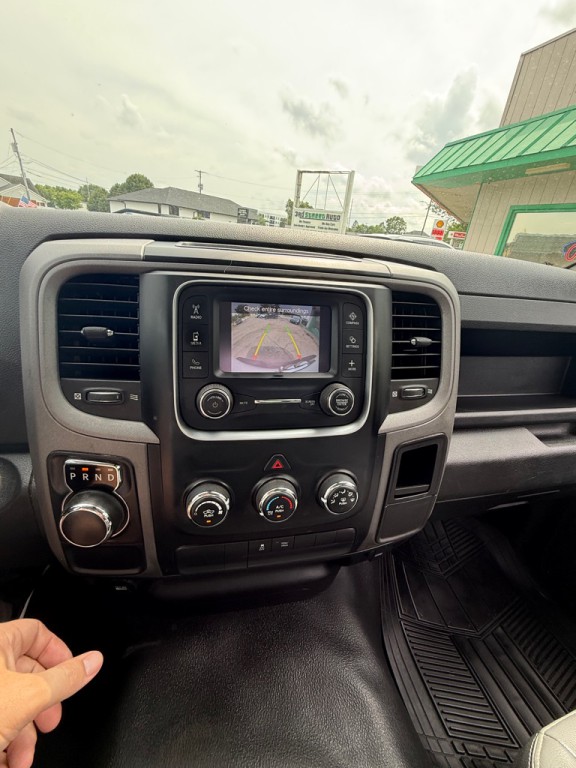 2021 RAM 1500 Image 12