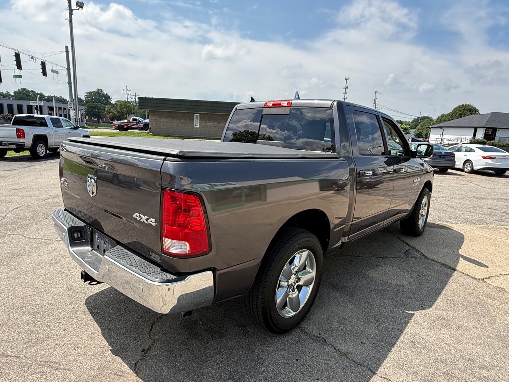 2017 RAM 1500 Image 7