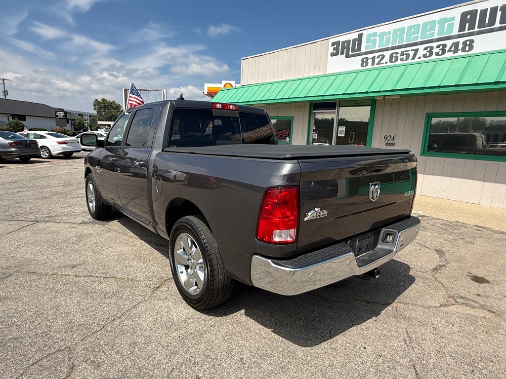 2017 RAM 1500 Image 10