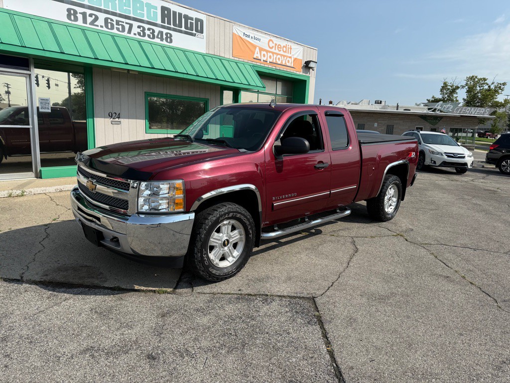 2013 Chevrolet Silverado 1500 Image 2