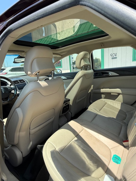 2018 Lincoln MKZ Image 10