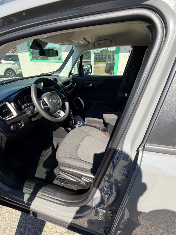 2019 Jeep Renegade Image 7