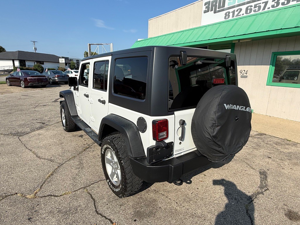 2014 Jeep Wrangler Unlimited Image 8