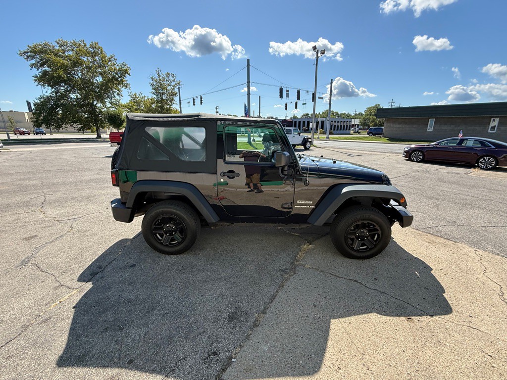 2015 Jeep Wrangler Image 5