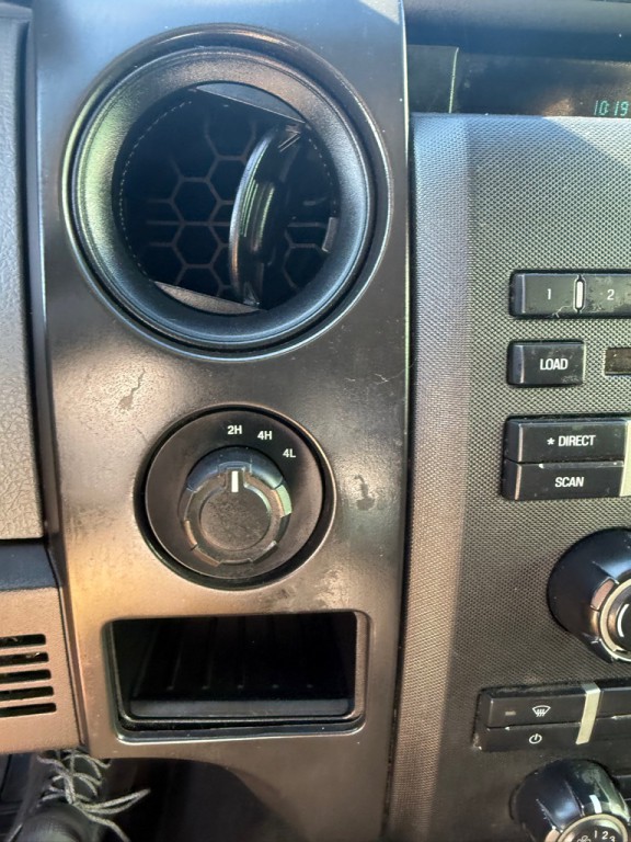 2014 Ford F-150 Image 13