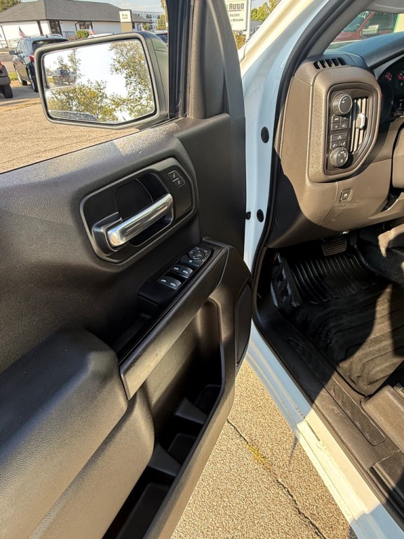 2020 Chevrolet Silverado 1500 Image 11