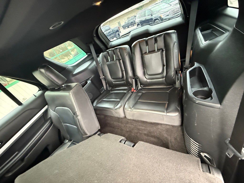 2017 Ford Explorer Image 11
