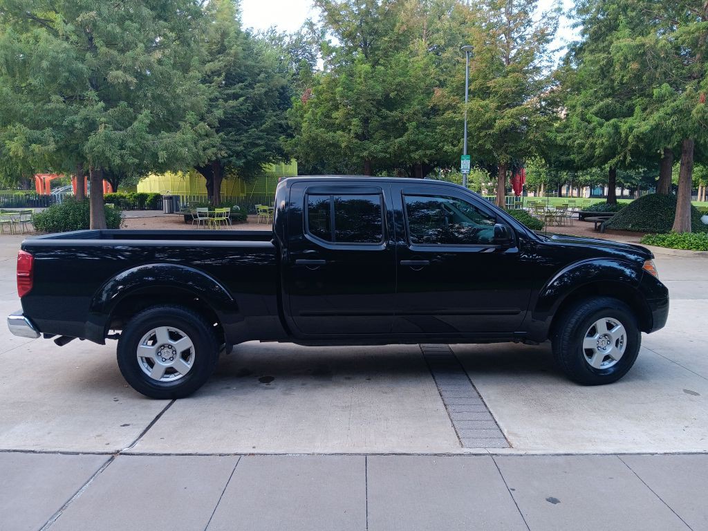 2016 Nissan Frontier Image 6