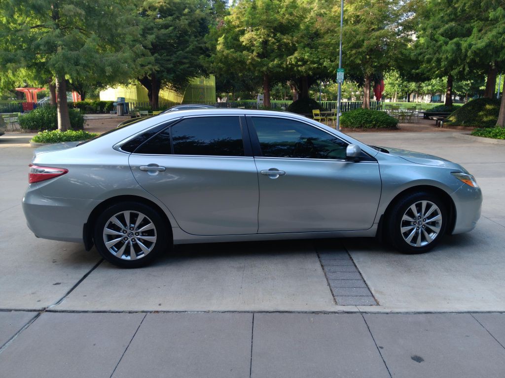 2015 Toyota Camry Image 6