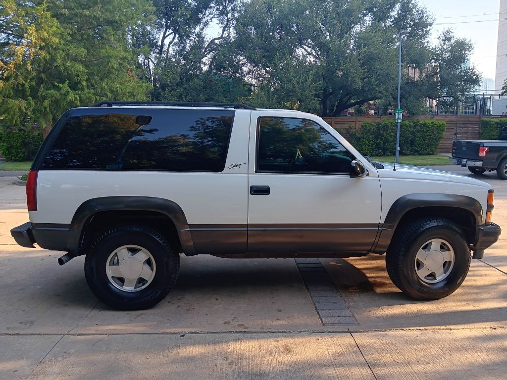 1999 Chevrolet Tahoe Image 6