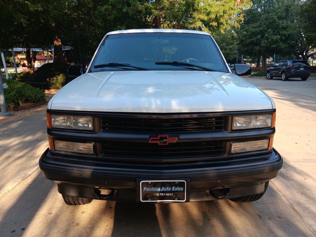 1999 Chevrolet Tahoe Image 8
