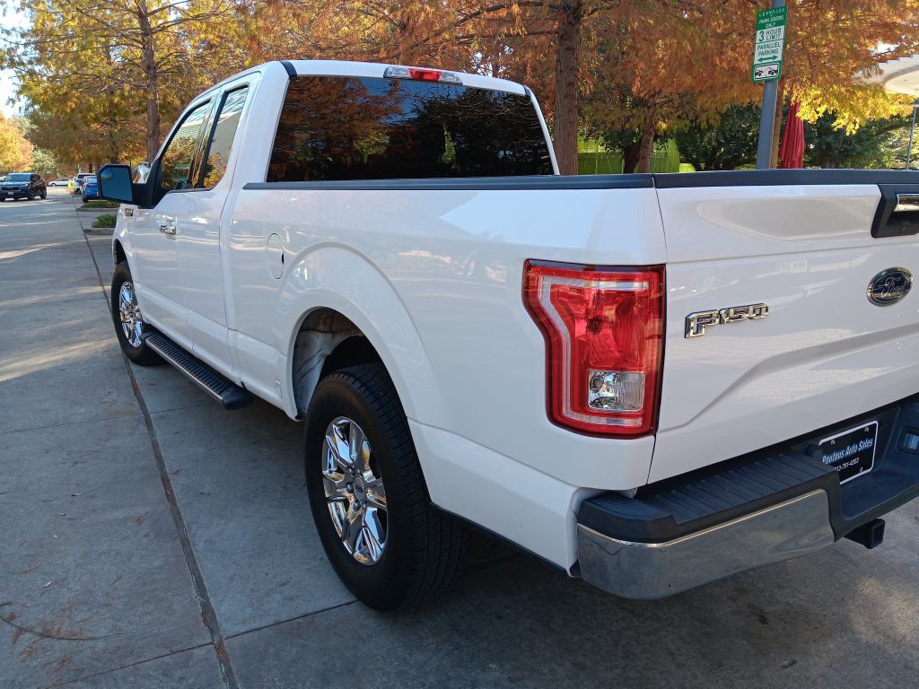 2015 Ford F-150 Image 3