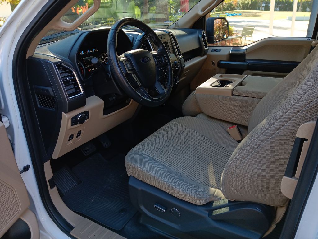 2015 Ford F-150 Image 9