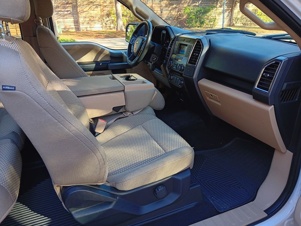 2015 Ford F-150 Image 12