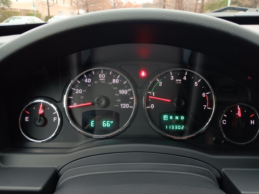 2012 Jeep Liberty Image 15