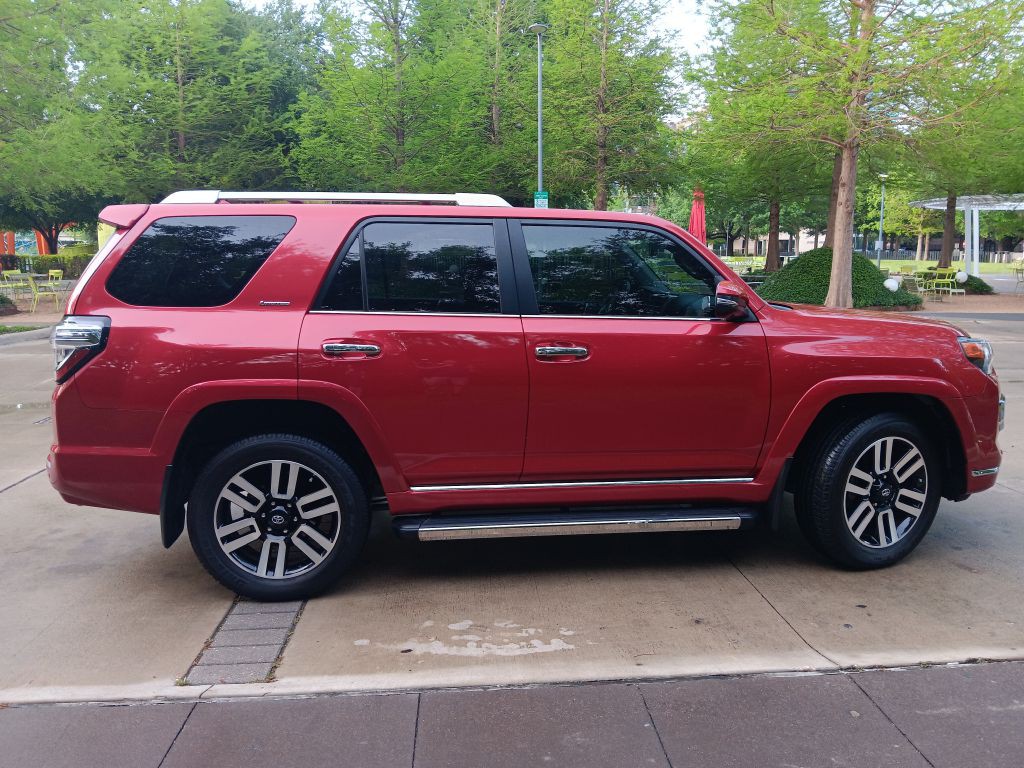 2023 Toyota 4Runner Image 6