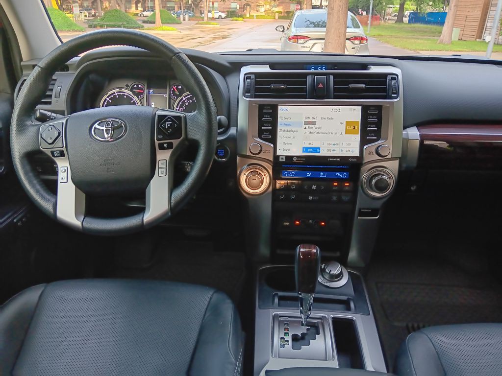 2023 Toyota 4Runner Image 15