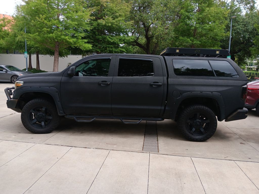 2015 Toyota Tundra Image 2