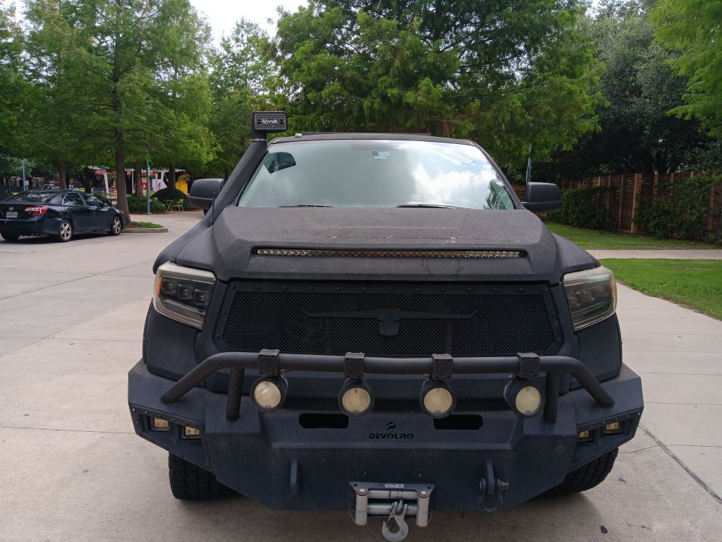 2015 Toyota Tundra Image 8