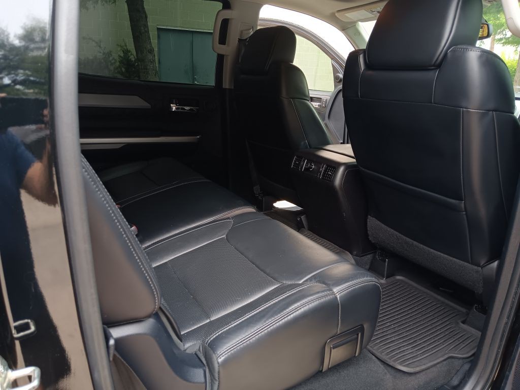 2015 Toyota Tundra Image 11