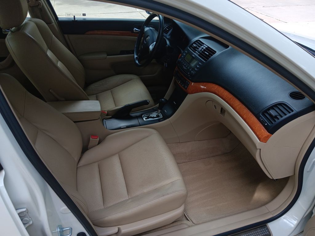 2004 Acura TSX Image 12